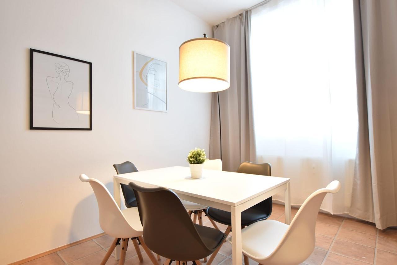 Super Central City Appartement With Free Parking Innsbruck Esterno foto