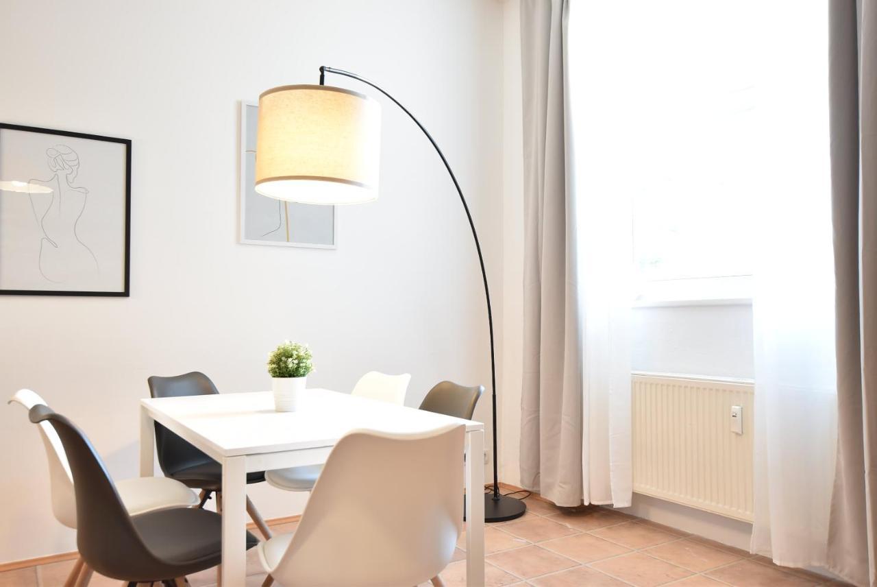 Super Central City Appartement With Free Parking Innsbruck Esterno foto